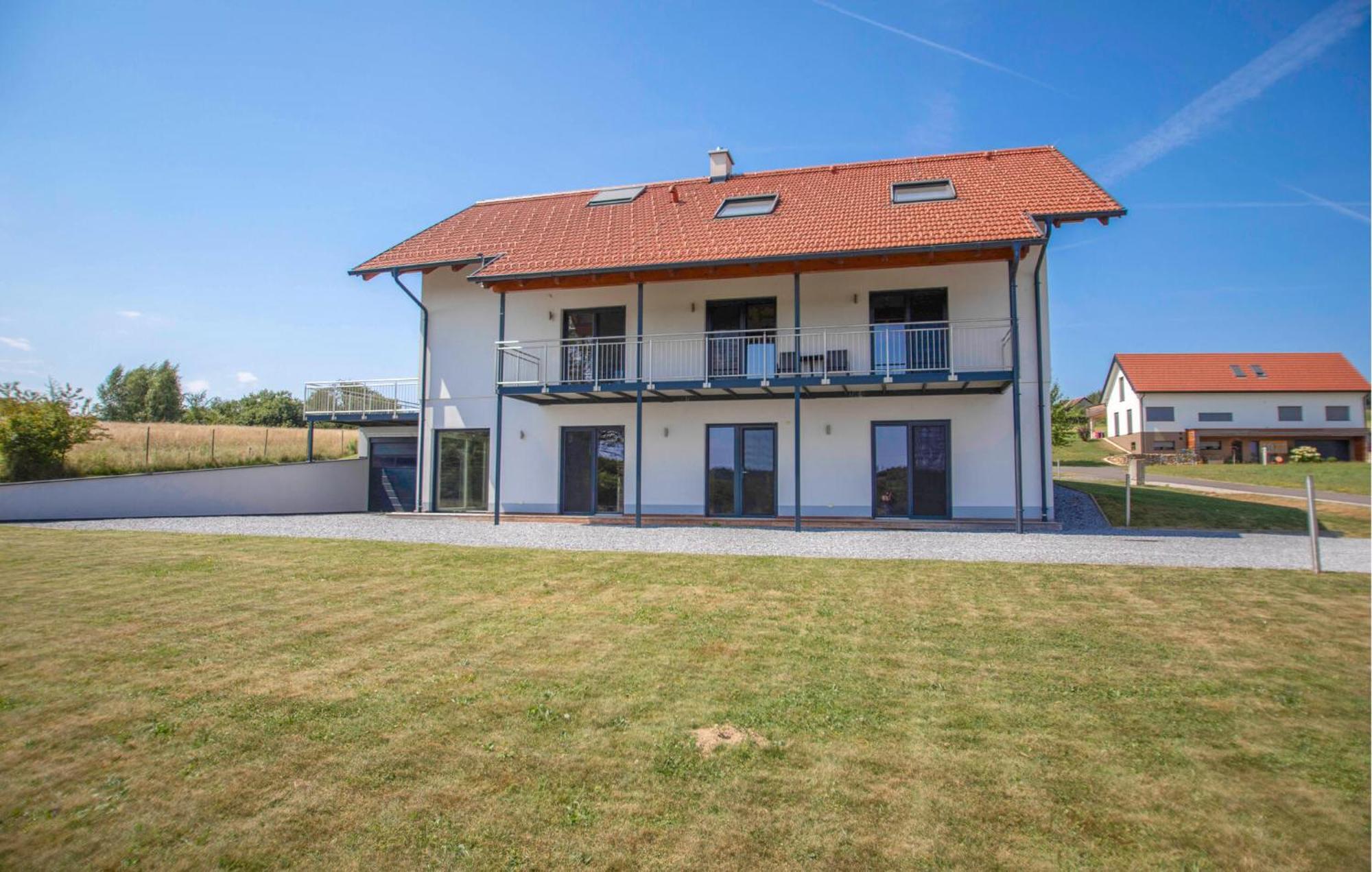 Ferienhaus In Kapfenstein Bagian luar foto